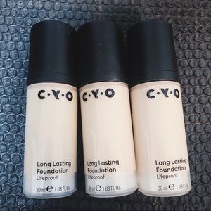 NWT CYO Lifeproof Foundation 101 C·Y·O